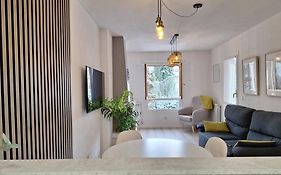 Acogedor Apartamento Con Piscina Compartida Y Opcion A Parking